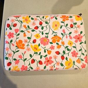 Kate Spade Floral laptop case
